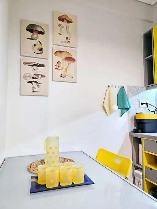 Yellow Kitchen Apartment, City Central Location Thessaloniki 0*,