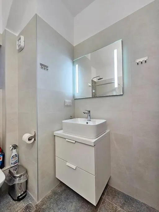 Yellow Kitchen Apartment, City Central Location Thessaloniki