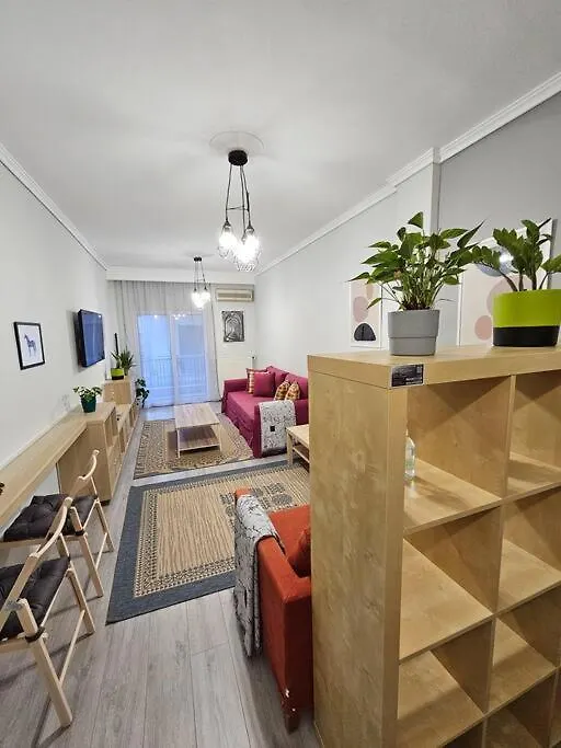Yellow Kitchen Apartment, City Central Location Thessaloniki