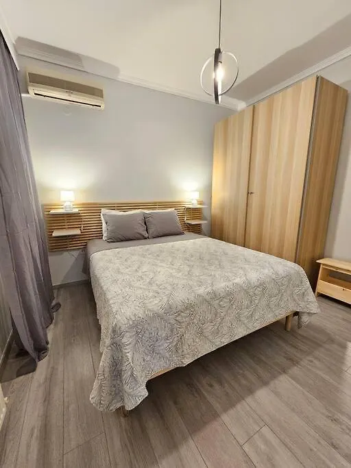 Apartment Yellow Kitchen Apartment, City Central Location Thessaloniki